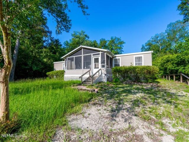 House for sale in Fort White, Florida