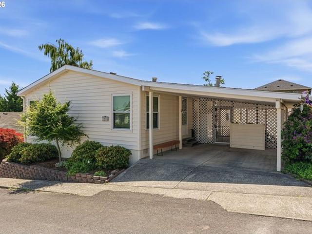 House for sale in La Center, Washington