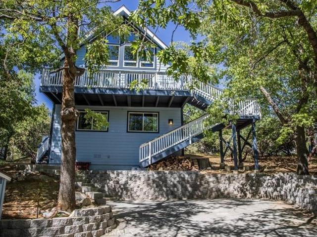 House for sale in Cedar Glen, California