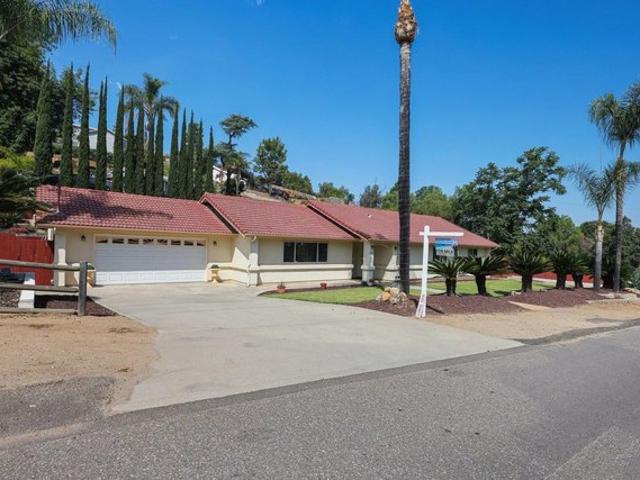 House for sale in Lakeside, California