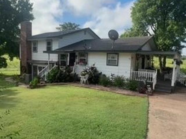 House for sale in Lindsay, Oklahoma