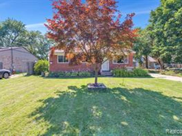 House for sale in Livonia, Michigan