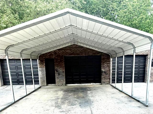 Commercial for sale in Boaz, Alabama