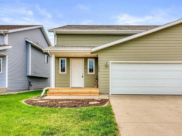 House for sale in Moorhead, Minnesota