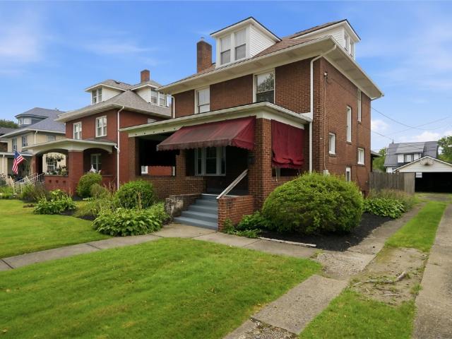 House for sale in Natrona Heights, Pennsylvania