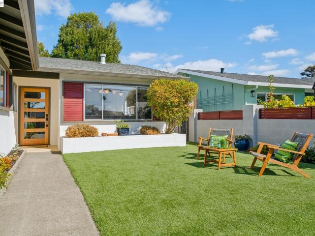 House for sale in Alameda, Alameda County