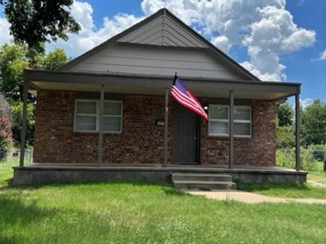 House for sale in Cushing, Oklahoma