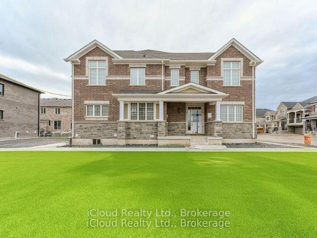 Townhouse for sale in Woburn, Ontario