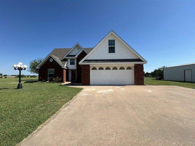 House for sale in Caddo, Oklahoma