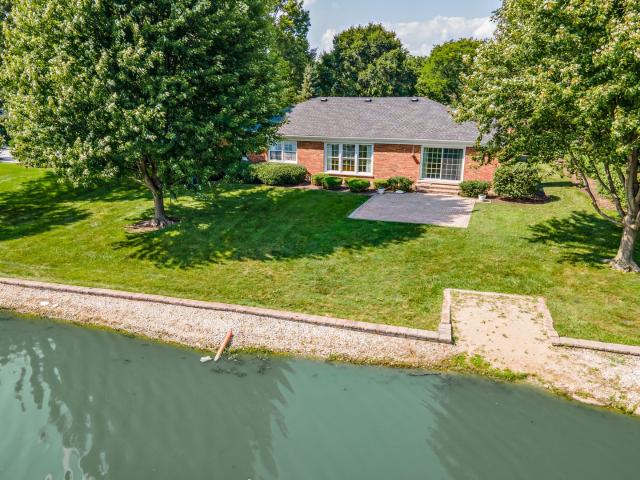 House for sale in Barrington, Illinois