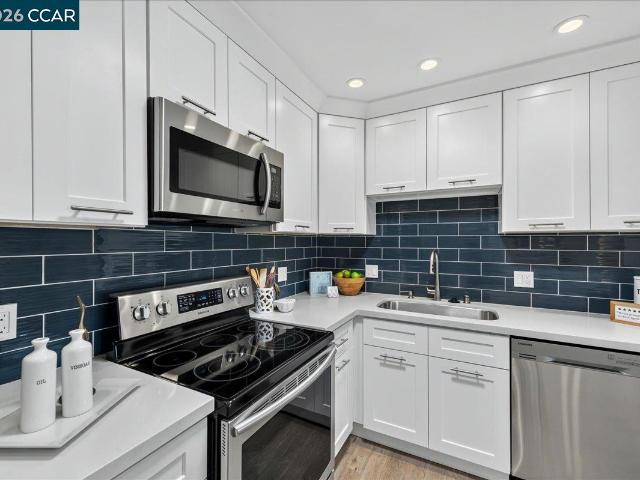 Condo for sale in Walnut Creek, California