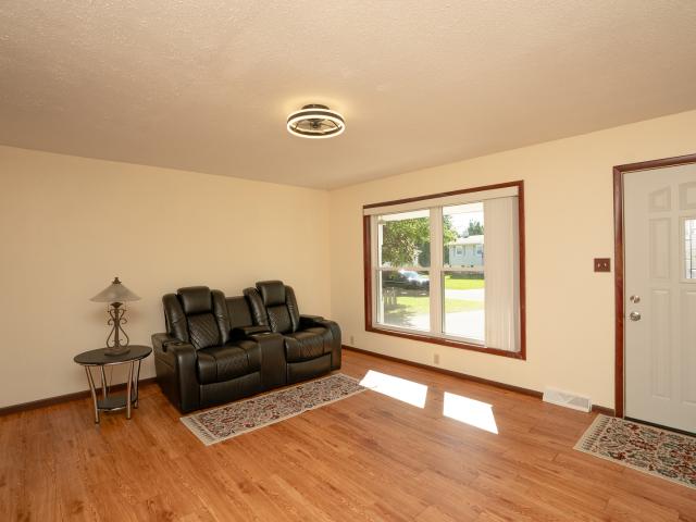 House for sale in Cordova, Rock Island County