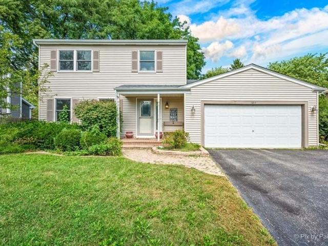 House for sale in Batavia, Illinois