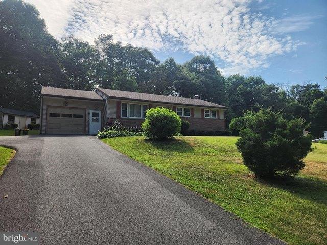 House for sale in Stevens, Pennsylvania