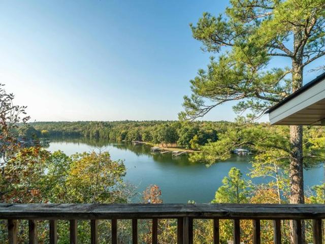 House for sale in Hot Springs, Garland County