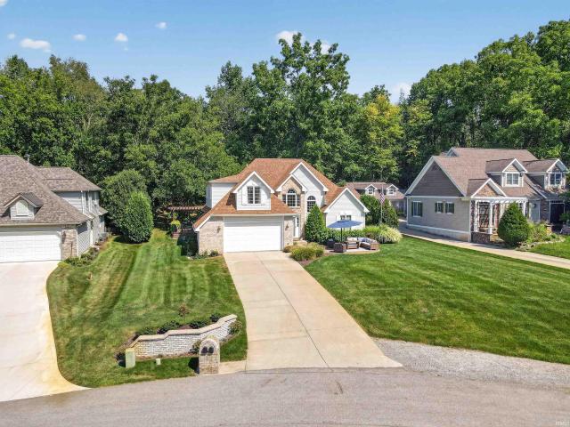 House for sale in Syracuse, Indiana