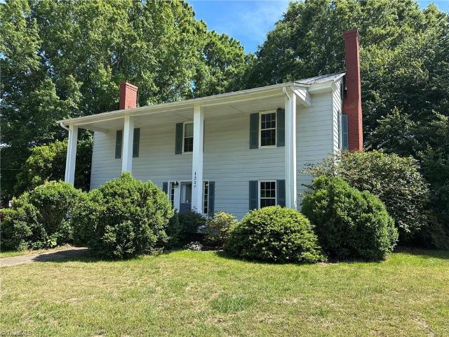 House for sale in Yadkinville, North Carolina