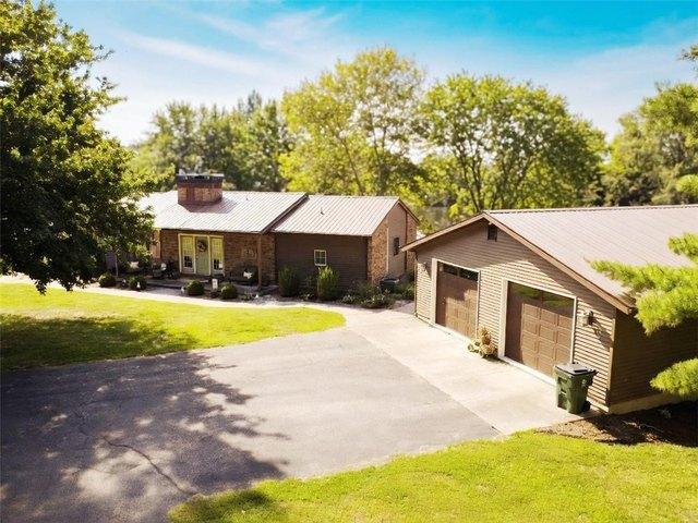 House for sale in Newton, Jasper County