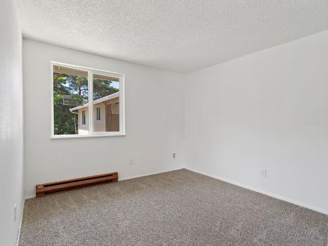 Apartment for rent in Greenway, Beaverton