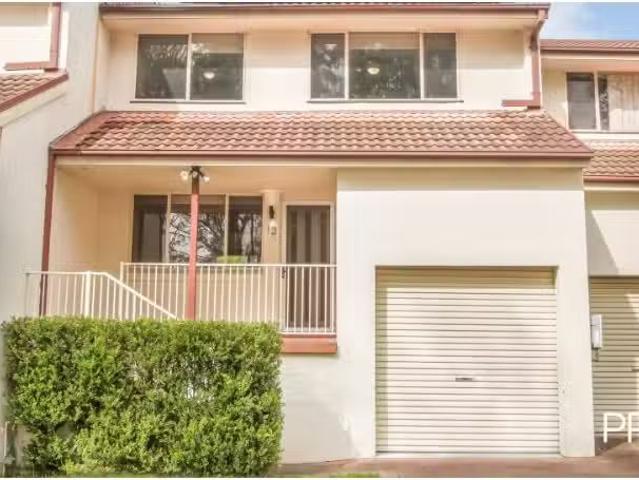 Condo for rent in Sydney, New South Wales