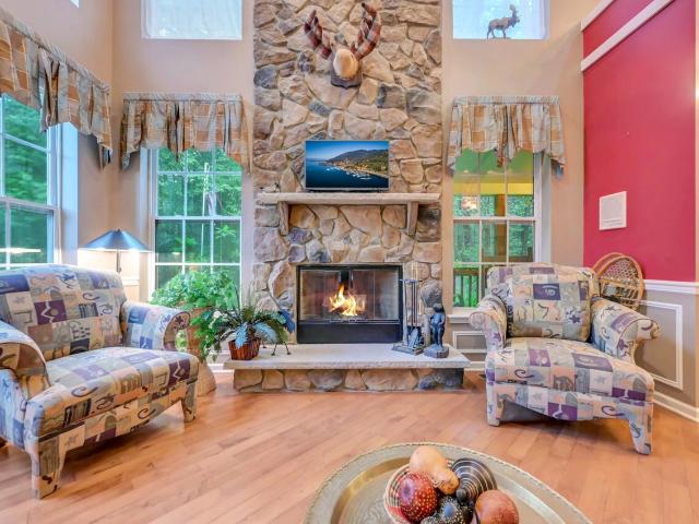 Townhouse for sale in Pocono Pines Townhouse for sale in Pocono Pines