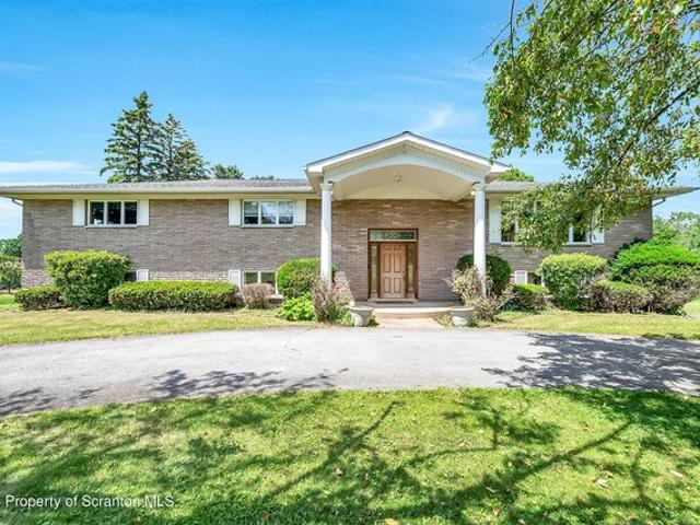 House for sale in Clarks Summit, Pennsylvania