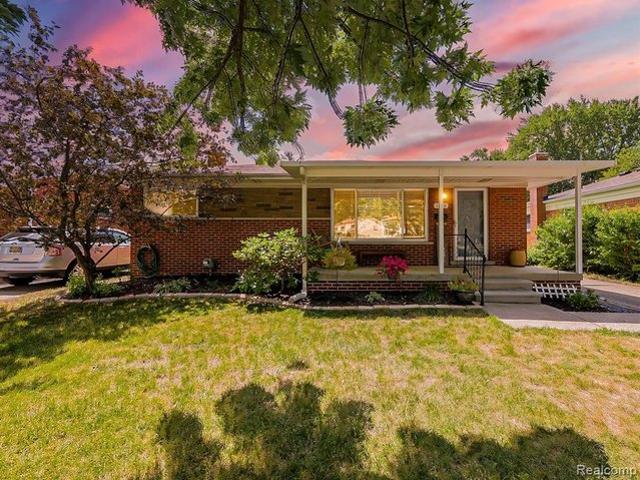 House for sale in Madison Heights, Michigan