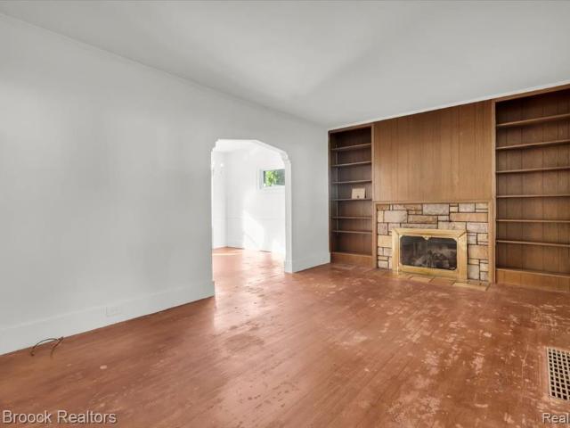 House for sale in Royal Oak, Oakland County