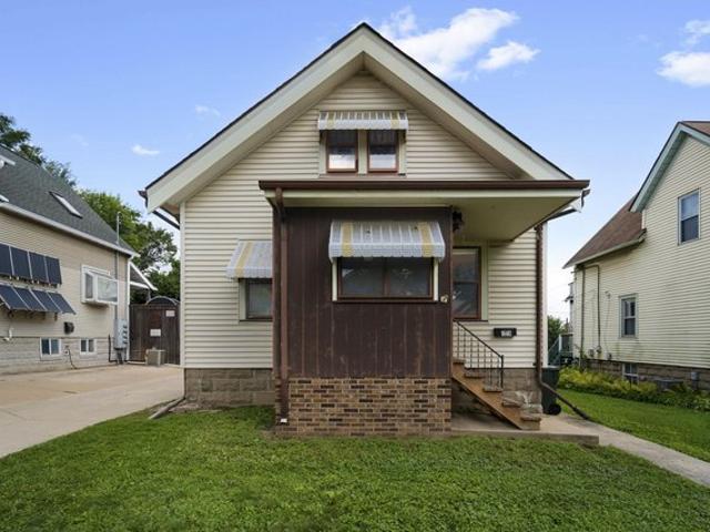 House for sale in West Allis, Wisconsin