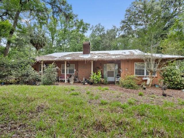 House for sale in Chiefland, Florida