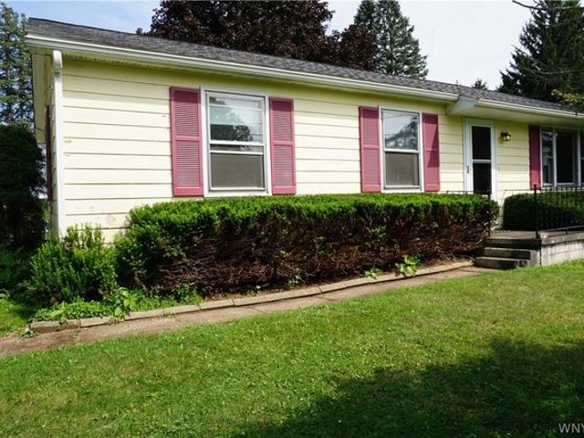 House for sale in Yorkshire, New York