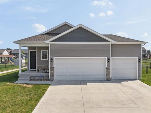 House for sale in Bondurant, Iowa