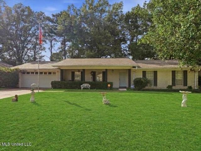 House for sale in Clinton, Mississippi