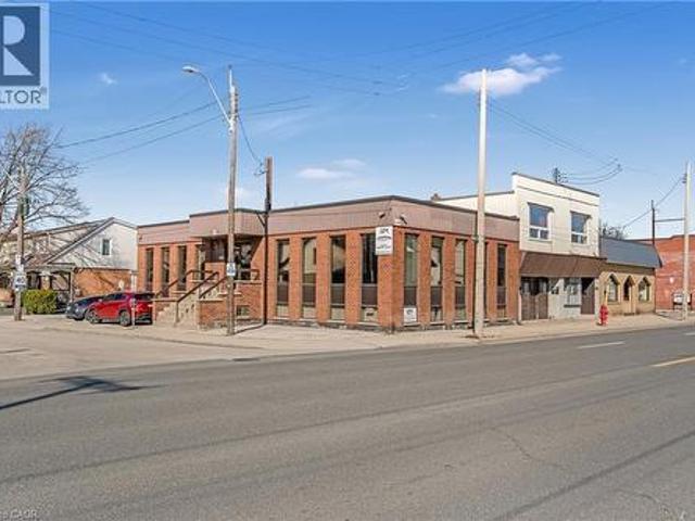 Commercial for rent in Ancaster, Ontario