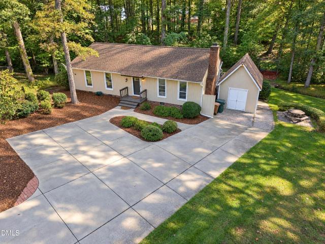 House for sale in Scottish Hills, Cary