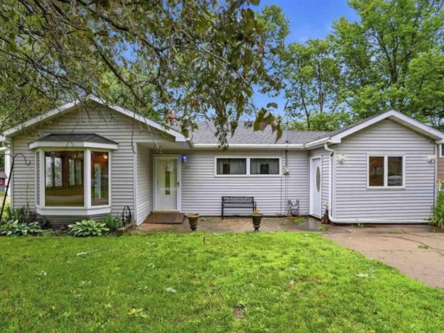 House for sale in Cedar Falls, Iowa
