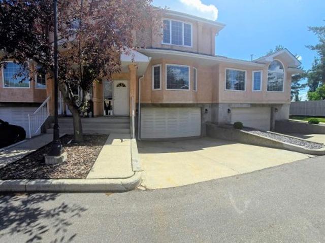 Townhouse for sale in Edmonton