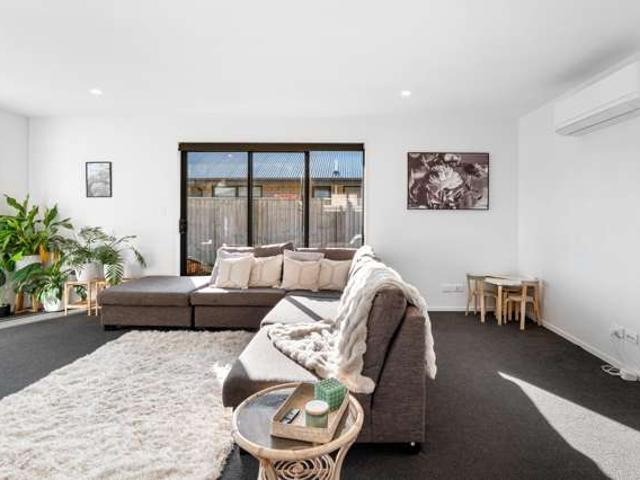 House for sale in Woodend, Canterbury