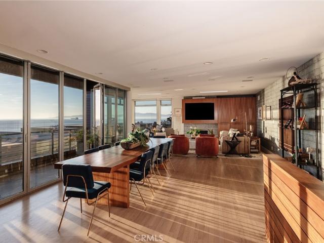 House for sale in Manhattan Beach, California