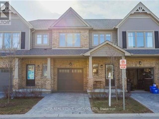 Townhouse for rent in London, Southwestern Ontario