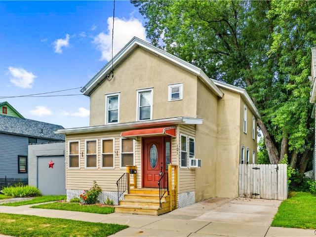 House for sale in Oneida, New York