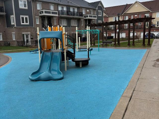 Condo for rent in Georgina, Ontario