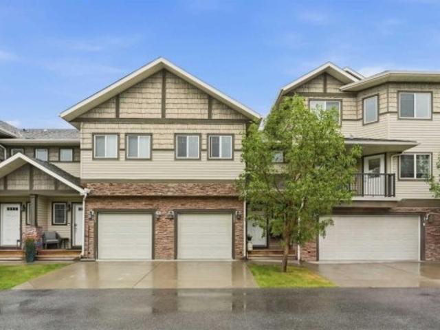 Townhouse for sale in High River, Alberta
