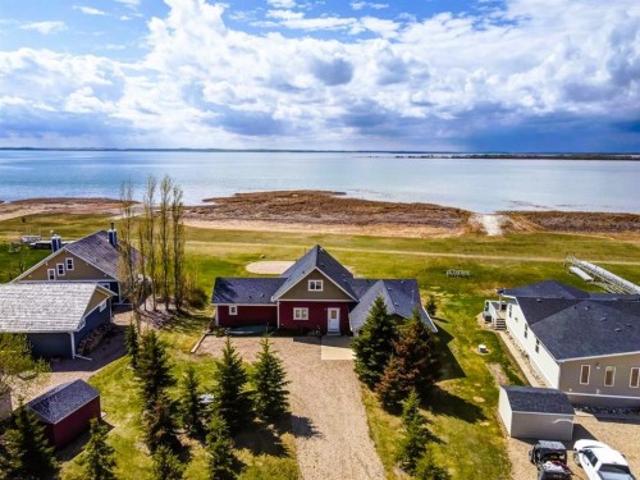 Condo for sale in Alberta