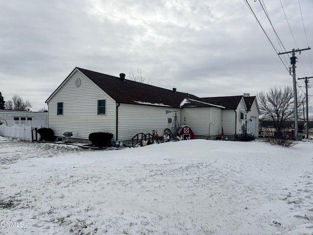 House for sale in Washburn, North Dakota