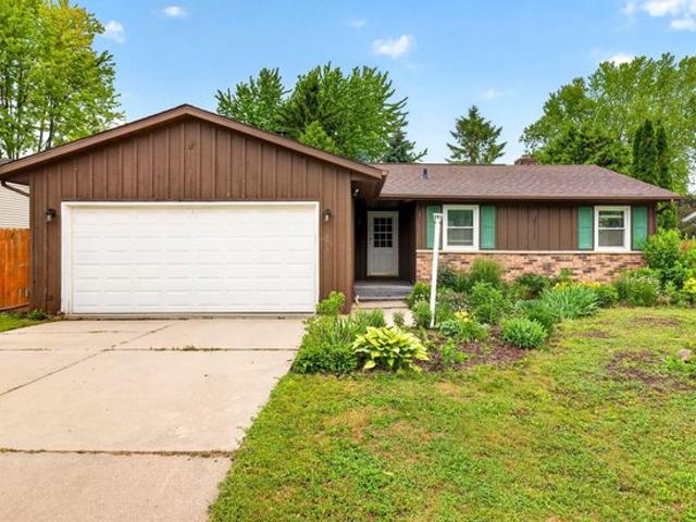 House for sale in Neenah, Wisconsin