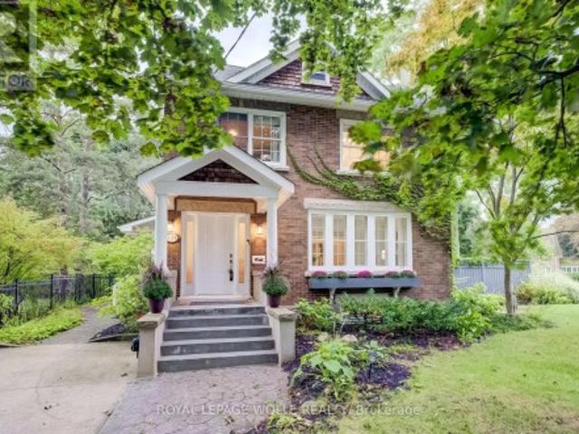 House for sale in Waterloo, Ontario