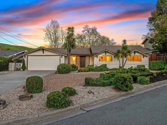 House for sale in Orinda, California