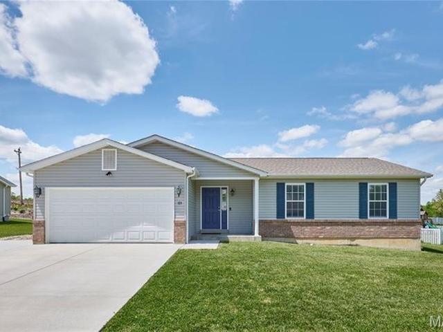 House for sale in Troy, Missouri