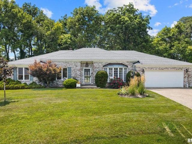 House for sale in East Peoria, Illinois